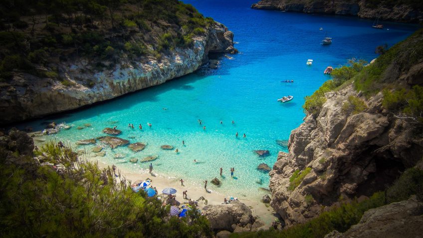 Ταξιδέψτε στη Μαγιόρκα αεροπορικώς | Εκδρομές στην Ελλάδα και την Ευρώπη με το Prima Holidays | Ταξίδι στη Μεσόγειο
